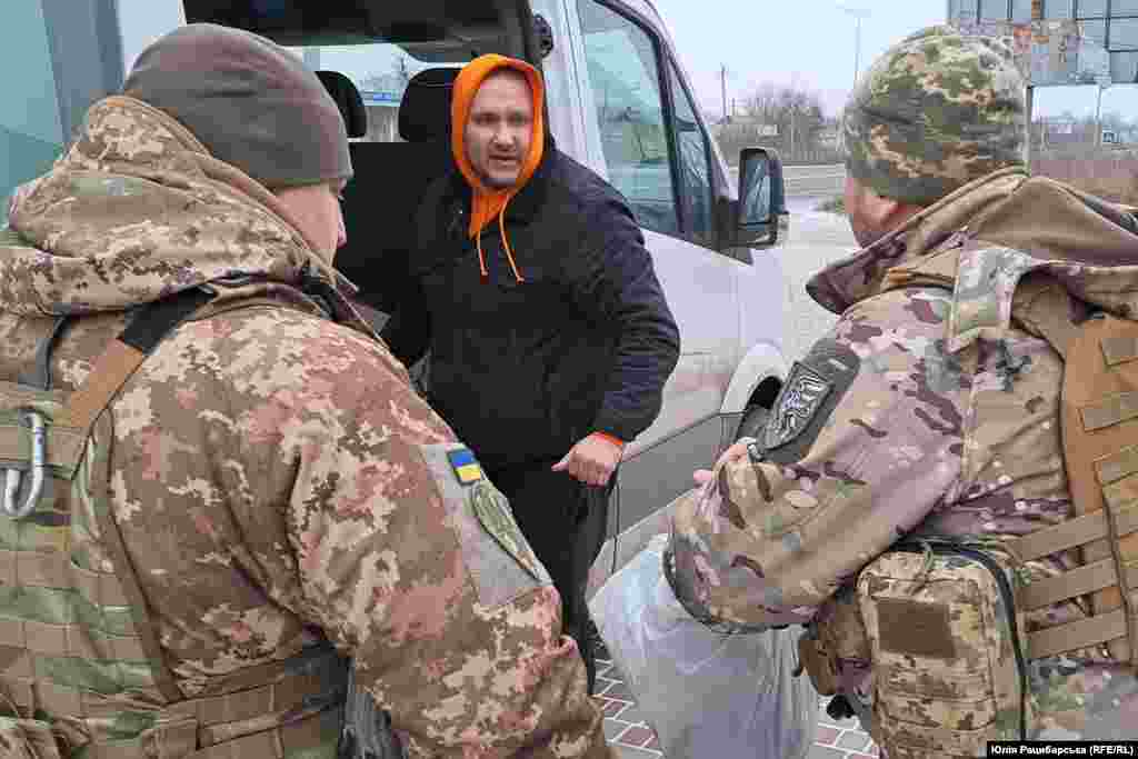 Dubovikov delivers aid to soldiers in eastern Ukraine.&nbsp; The volunteer told RFE/RL that as long as the war continues &quot;everyone should do what they can to help,&quot; adding, &quot;not everyone knows how to fight.&quot; After each delivery run, Dubovikov says, &quot;there&#39;s a sense of participation, you feel needed and worthwhile in this world.&quot;