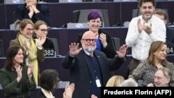 Marc Angel reagál megválasztására Strasbourgban 2022. január 18-án