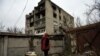 Разрушен жилищен блок в Лиман, Донецка област. Снимката е илюстративна.