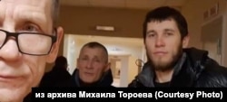 Правозащитник Петр Курьянов, Михаил Тороев и другие пострадавшие от пыток в учреждениях ФСИН на суде
