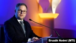 Orbán Balázs, a miniszterelnök politikai igazgatója és az MCC kuratóriumi elnöke beszédet mond a Budapesten 2023. január 25-én