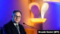 Orbán Balázs az MCC médiakonferenciáján 2023. január 25-én Budapesten