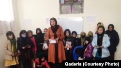 ایجاد مکتب خانگی از سوی شماری از دختران در کابل