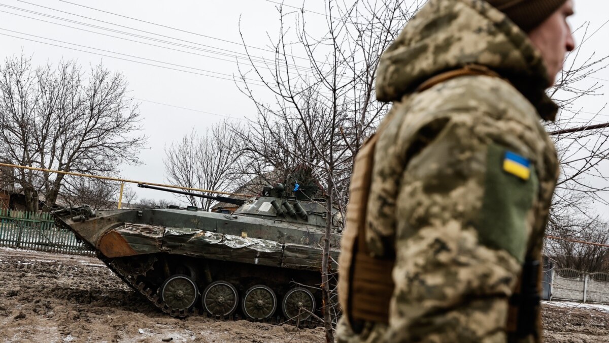 Украинските сили са се изтеглили от град Соледар в Донецка