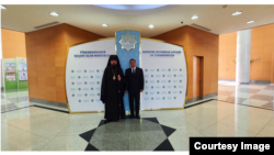 Türkmenistanyň daşary işler ministri Raşid Meredow Türkmenistandaky Patriarhal dekanlarynyň ybadathanalarynyň dolandyryjysy arhiýepiskop Feofilakt bilen duşuşdy.