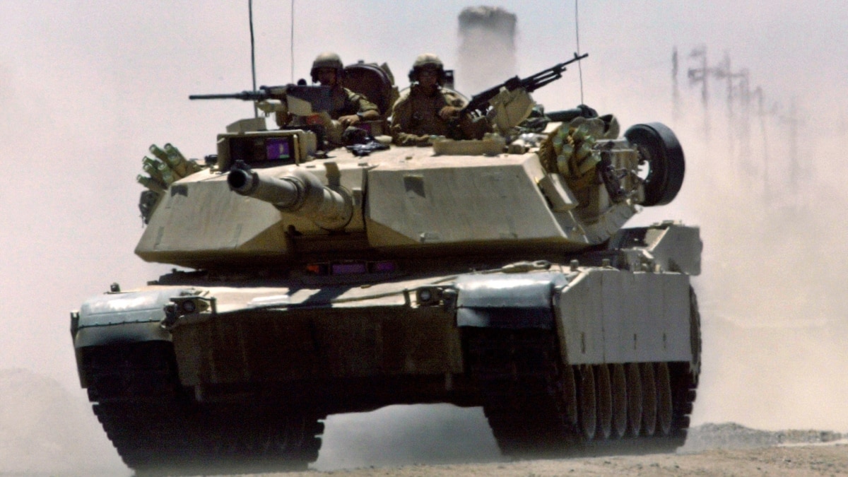 U.S. to send Ukraine more advanced Abrams tanks — but no secret