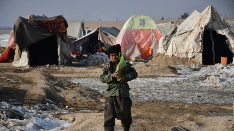 Dimri në Afganistan u merr jetën mbi 120 personave 