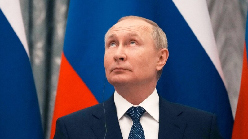 Владимир Путин ба наздикони фавтидагон дар ВМКБ таслият гуфт