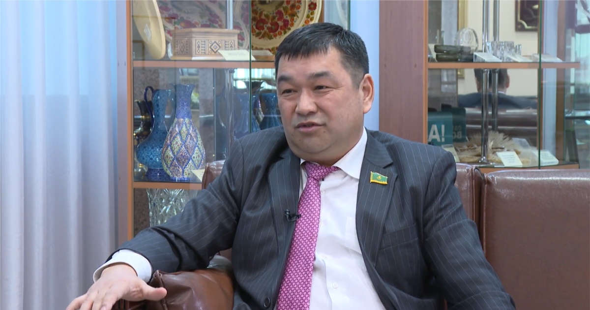 Арыстан мен Суқұйғыш арасындағы жыныстық үйлесімділік