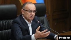 Глава оппозиционной парламентской фракции «Айастан» Сейран Оганян