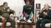 حسین سلامی (راست) فرمانده سپاه پاسداران در دیدار با عماد علی محمود عباس، وزیر دفاع سوریه