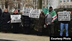 Пикет в поддержку Ислама Албакова