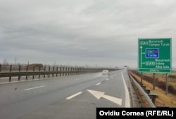 Autstrada Transilvania va fi conectată la coridorul pan-european 4 (în România, pe distanța Nădlac-București-Constanța) prin intermediul autostrăzii A10 Sebeș - Turda.
