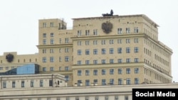 "Панцирь С-1" на вертолетной площадке главного здания Минобороны РФ