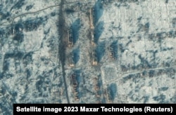 Зруйновані внаслідок наступу армії РФ будинки в Соледарі, 10 січня 2023 року. Супутниковий знімок компанії Maxar Technologies