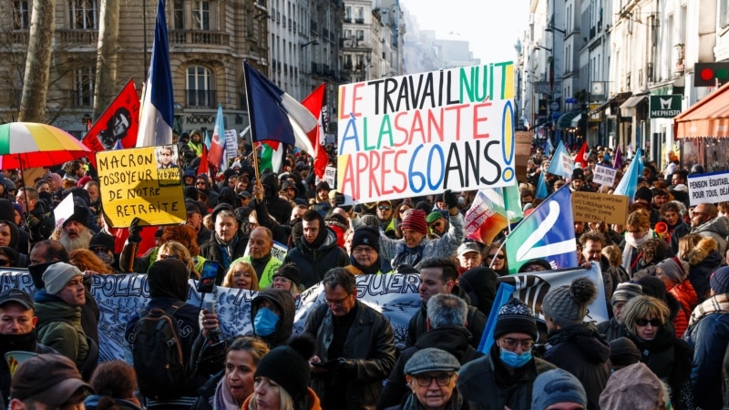 Штрајкови и протести против пензиските реформи во Франција