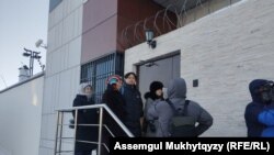 Астанадагы Кытай элчилгинин алдына келгендер, 18-январь. 2023-жыл. 