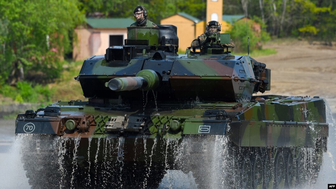 Wider Europe Briefing: Sending Leopards To Ukraine Is About More Than  Tanks; Plus, Hungary's Habit Of Horse-Trading