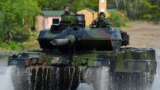 FILES-GERMANY-UKRAINE-RUSSIA-CONFLICT-TANKS