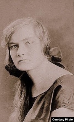 Ариадна Чернова, 1928