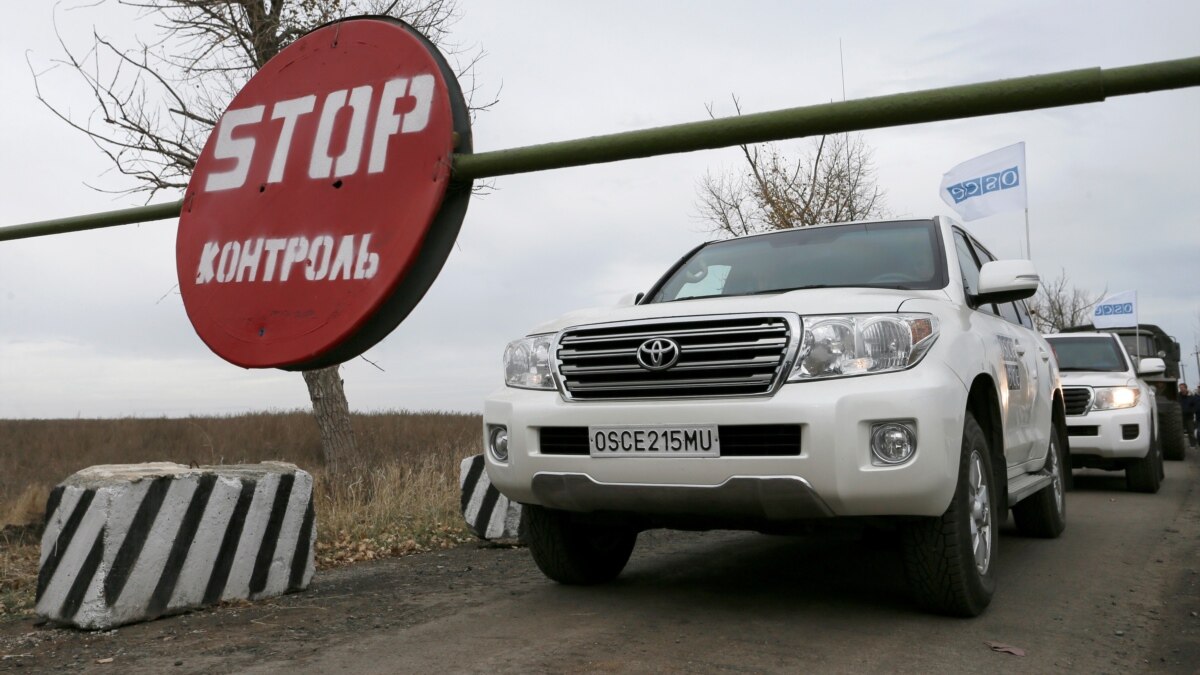 Мародерство для фронта: зачем из Ростова вывозят внедорожники ОБСЕ