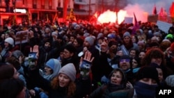 Многотысячная демонстрация в Париже, 19 января 2023 года