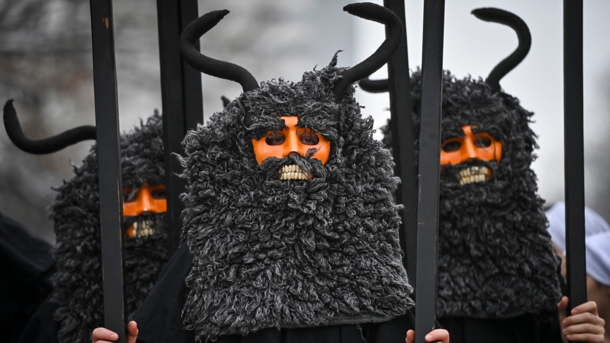Chasing Away Winter's Evil Spirits: Bulgaria's Traditional Masquerade Festival - Vimarsana News
