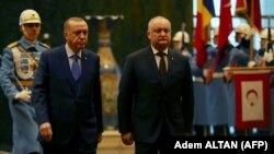 Vizita președintelui moldovean Igor Dodon la Ankara, alături de omologul său Recep Tayyip Erdogan (stânga). 30 decembrie 2019 