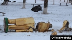 Повалений пам’ятник Леніну у Красноокнянську Одеської області, 1 січня, 2015 (ілюстраційне фото) 