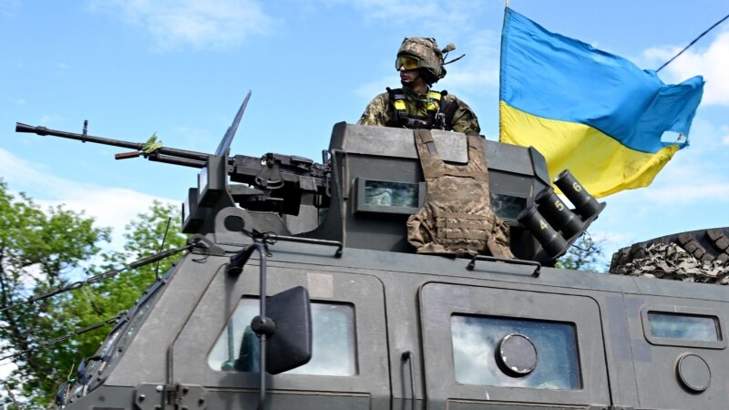 Ukrayina Silâlı Quvetleriniñ Baş ştabı ücüm yönelişleri ve Rusiye ordusınıñ Donbasta keri çekilüvi aqqında bildirdi