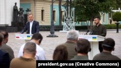 Președintele Poloniei Andrzej Duda și cel al Ucrainei Volodimir Zelenski, Kiev, 23 august 2022