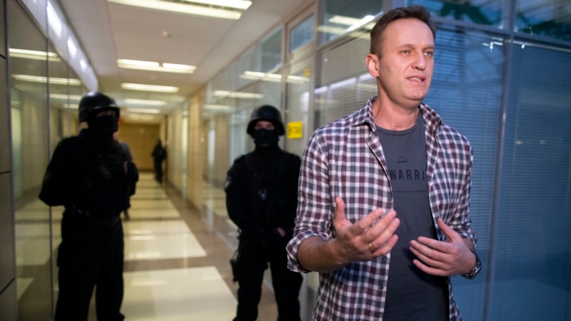 Навальный: эч ким кармалган жок