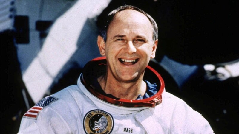 АҚШ астронавты Алан Бин қайтыс болды