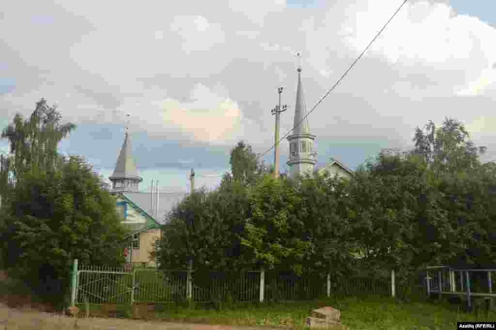 Чүти авылында ике мәчет бар