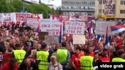 Sa provladinih protesta u Banjaluci, maj 2016.