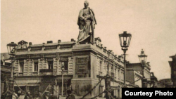 ვორონცოვის ძეგლი 