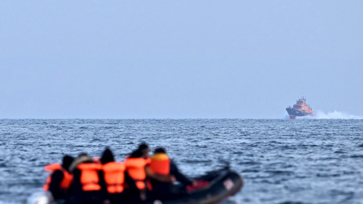 Понад 38 мігрантів потонули під час аварії судна біля берегів Ємену
