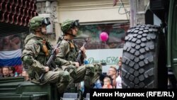 Российский военный парад в Симферополе, май 2018 год 