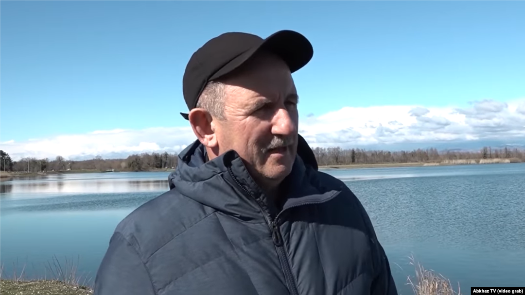 Бенур Квирая