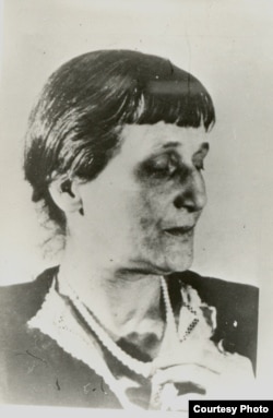 Анна Ахматова. Ташкент, 1942.