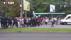 ОМОН проти жінок: Марш солідарності у Мінську (відео)