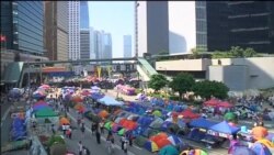 Demonstranti ne daju Hong Kong