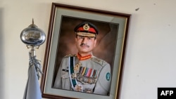 عاصم منیر ۵۸ ساله، عالی‌رتبه‌ترین فرمانده ارتش پاکستان و چهره‌ای اثرگذار در ساختار امنیتی و سیاسی این کشور است