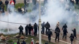 Полиция и протестующие. Минск, 22 ноября