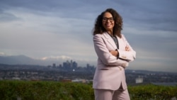 Сидни Камлагер-Дав