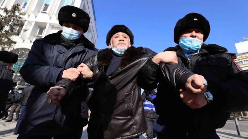 
Desetine privedenih  tokom izbora u Kazahstanu
