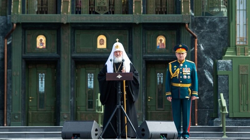 Экстремизм и оскорбление чувств. Российский священник пожаловался в Следком на Шойгу 
