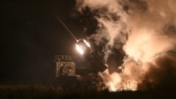 Військові 152-ї бригади ЗСУ стріляють з БМ-21 «Град» по позиціях російських військових. Донеччина, 25 грудня 2025 року 