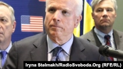 د جمهوري غوښتونکي ګوند مخکښ سناتور جان مک‎کېن