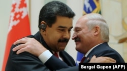 Аляксандар Лукашэнка і Нікалас Мадура падчас прэс-канфэрэнцыі ў Менску. 5 кастрычніка 2017